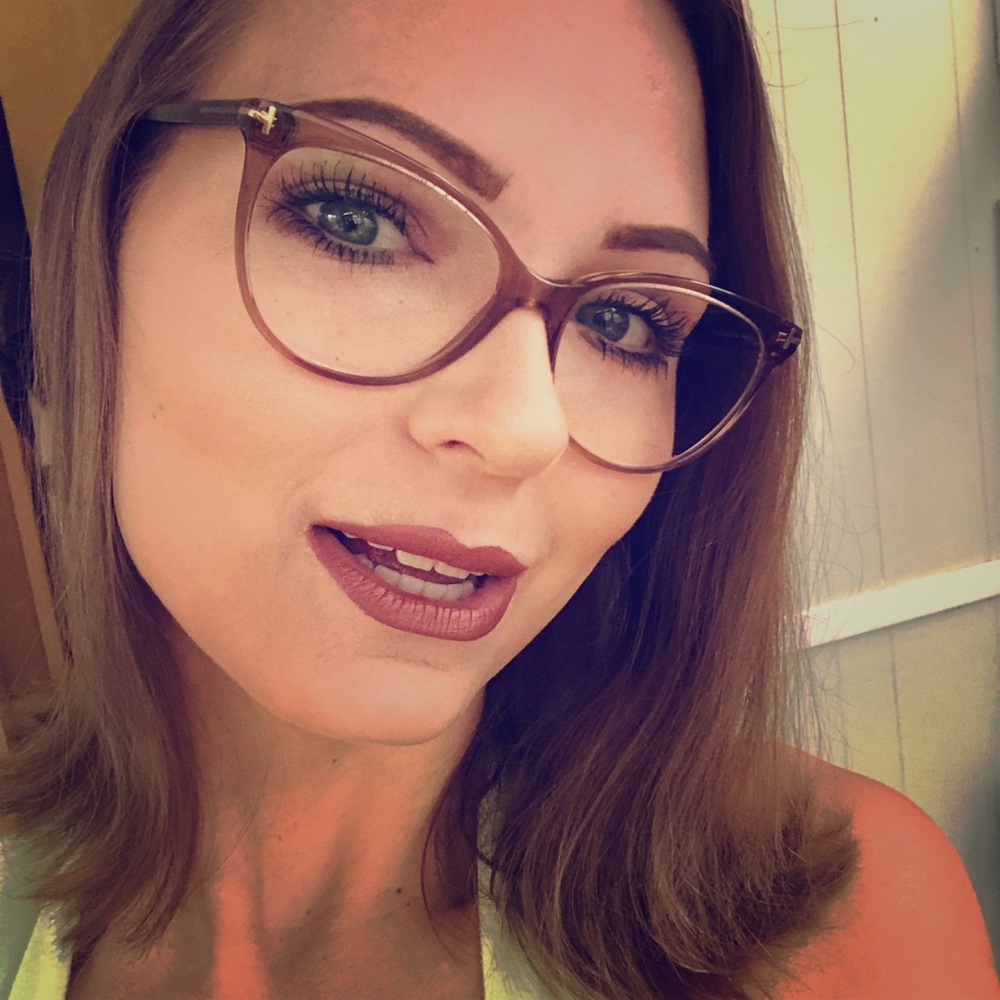 Meet your Posher, Melissa